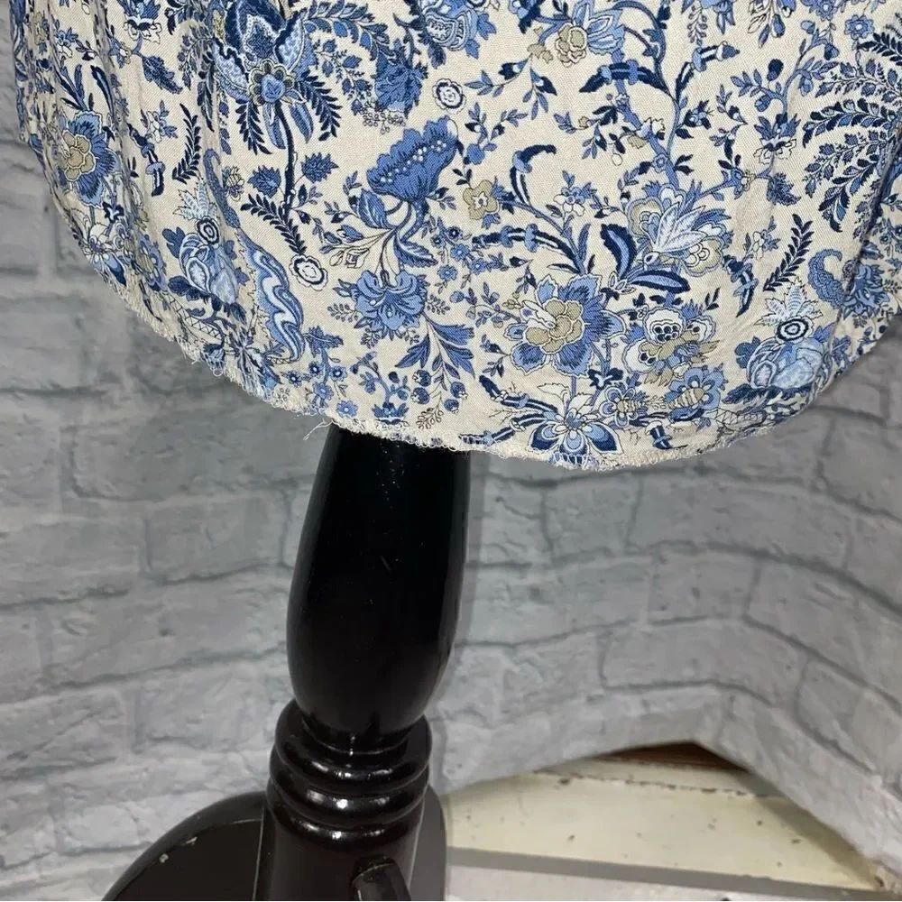 H&M Paisley and flower print dress blue and white sz 4 women - Picture 9 of 12
